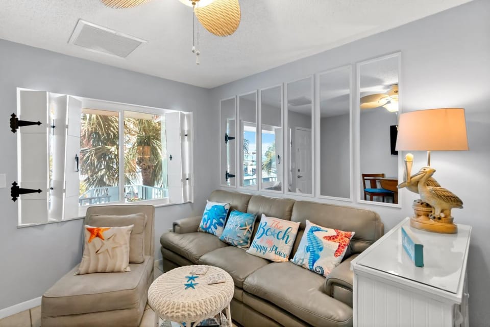 Steps to Beach Access | Updated Condo | Pool | Sleeps 4 Apartment in Madeira Beach