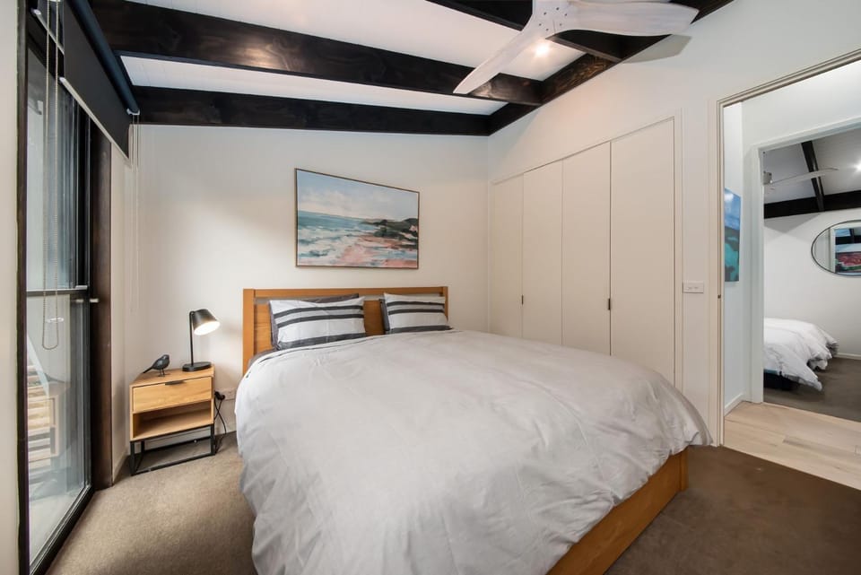 Bedroom, wardrobe