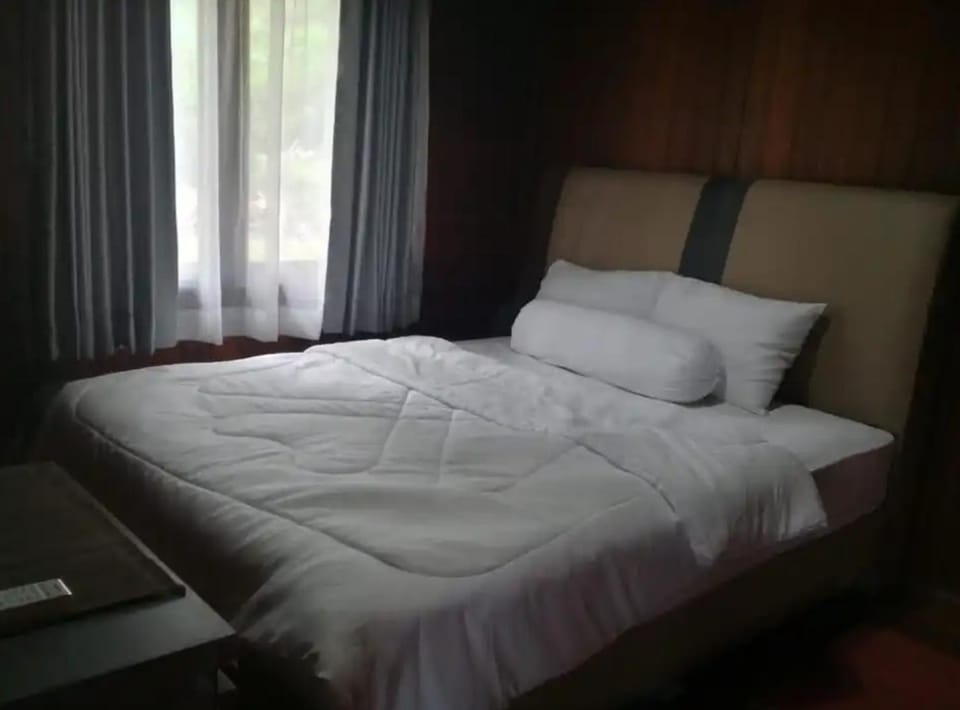 Gunung Geulis Camp Area Campground/ 
RV Resort in West Java