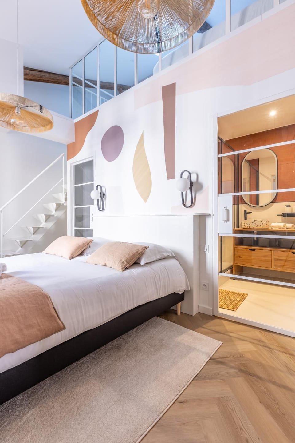 Shower, Bed, Bathroom, Photo of the whole room, Bedroom, towels