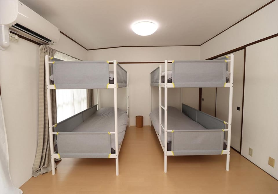 Bed, Bedroom, bunk bed