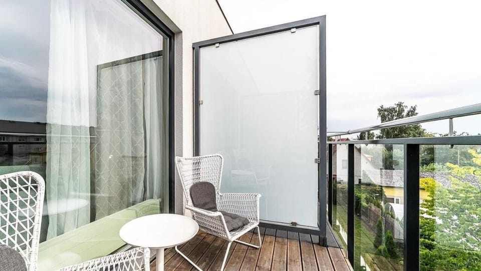 Balcony/Terrace, Garden view