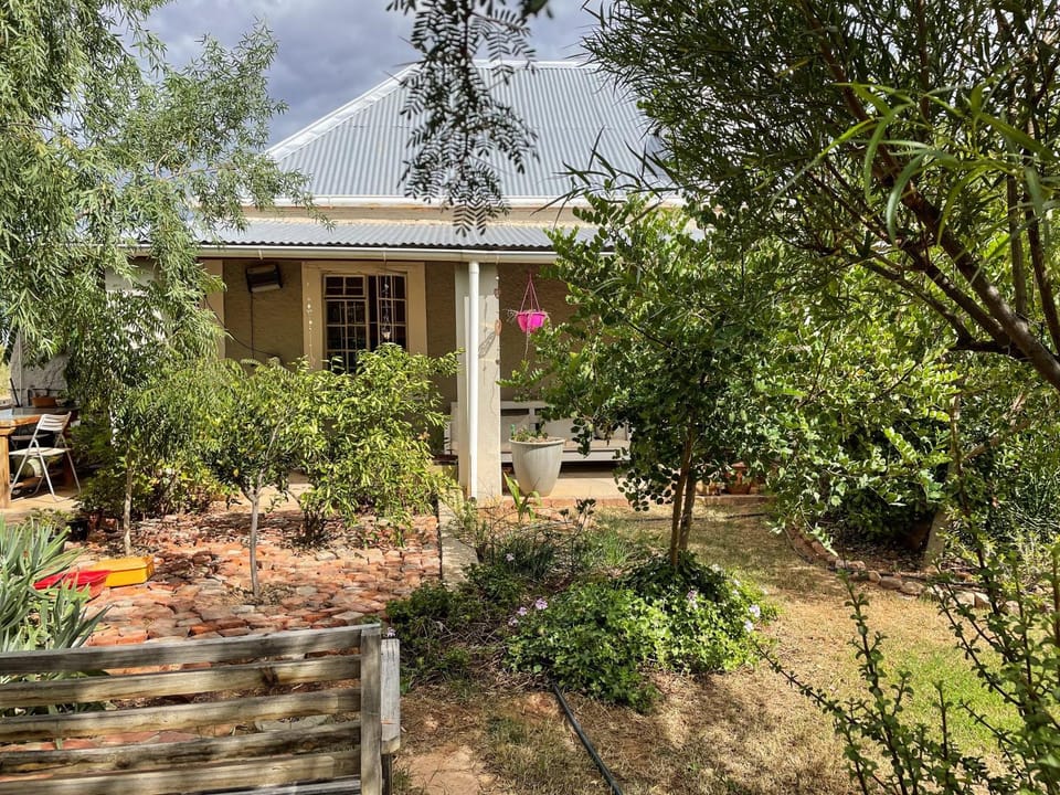 Property building, Garden view