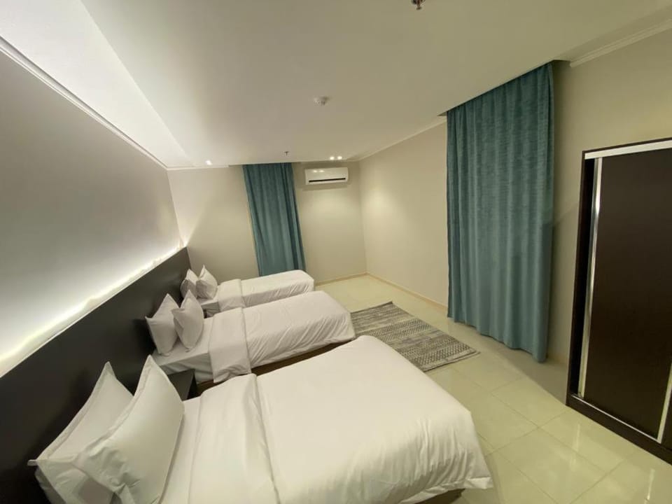 Bed, Bedroom, air conditioner
