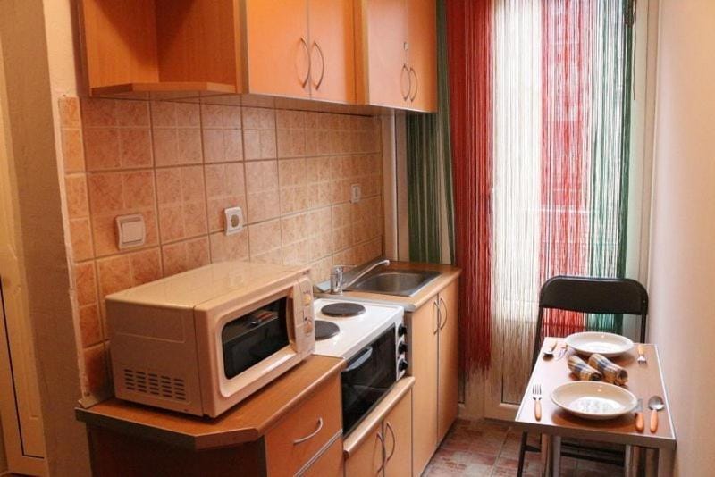 Kitchen or kitchenette, minibar, pet friendly, stove