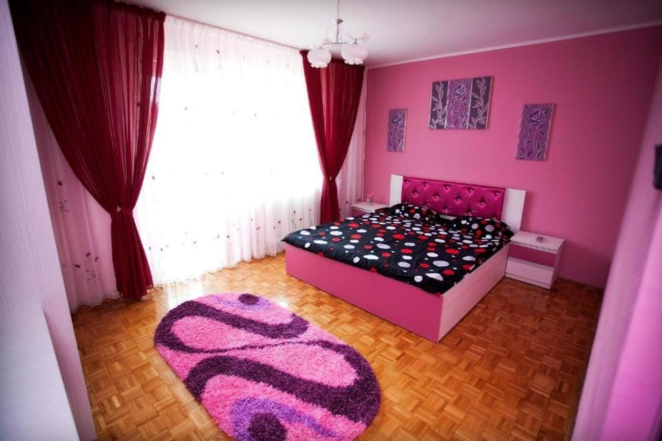 Apartamente DELUXE Serado Apartment in Hungary