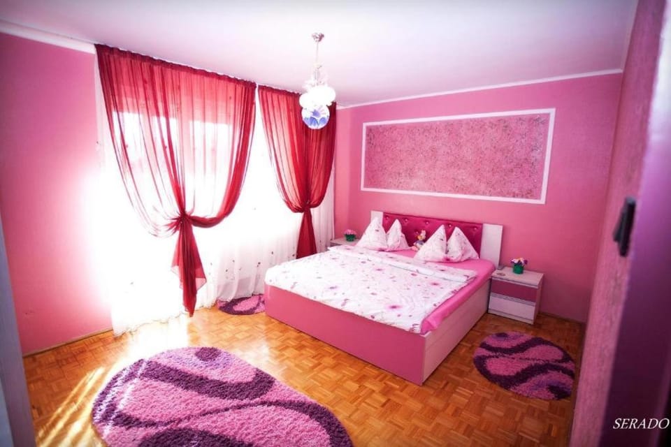 Apartamente DELUXE Serado Apartment in Hungary