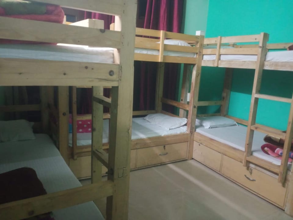 Chinmay Hostel & Yoga Centre Vacation rental in Punjab, India