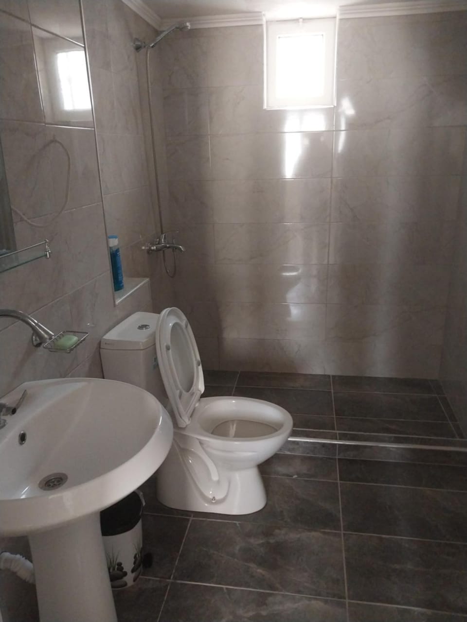 Ledion Apartment Bed and Breakfast in Vlorë County, Albania