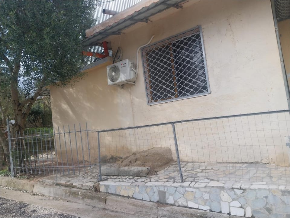 Ledion Apartment Bed and Breakfast in Vlorë County, Albania