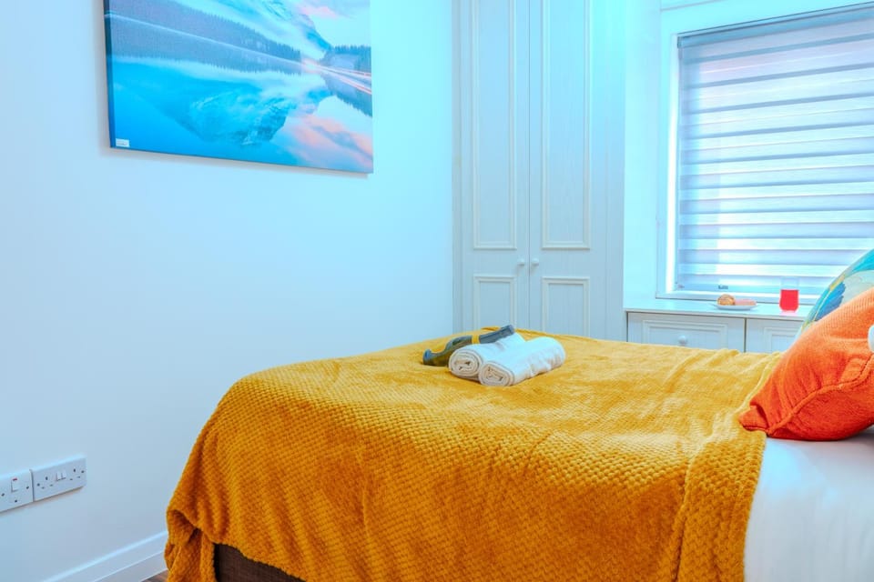 Leicester Luxury Apartments - Waterfront Apartment in Leicester
