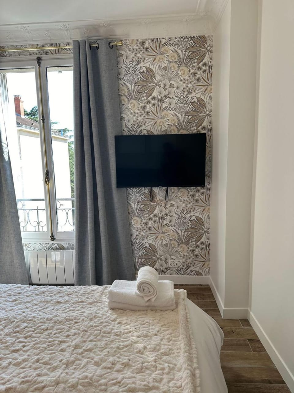 Appartement de luxe Enghien-les-Bains à proximité de la gare Apartment in Île-de-France