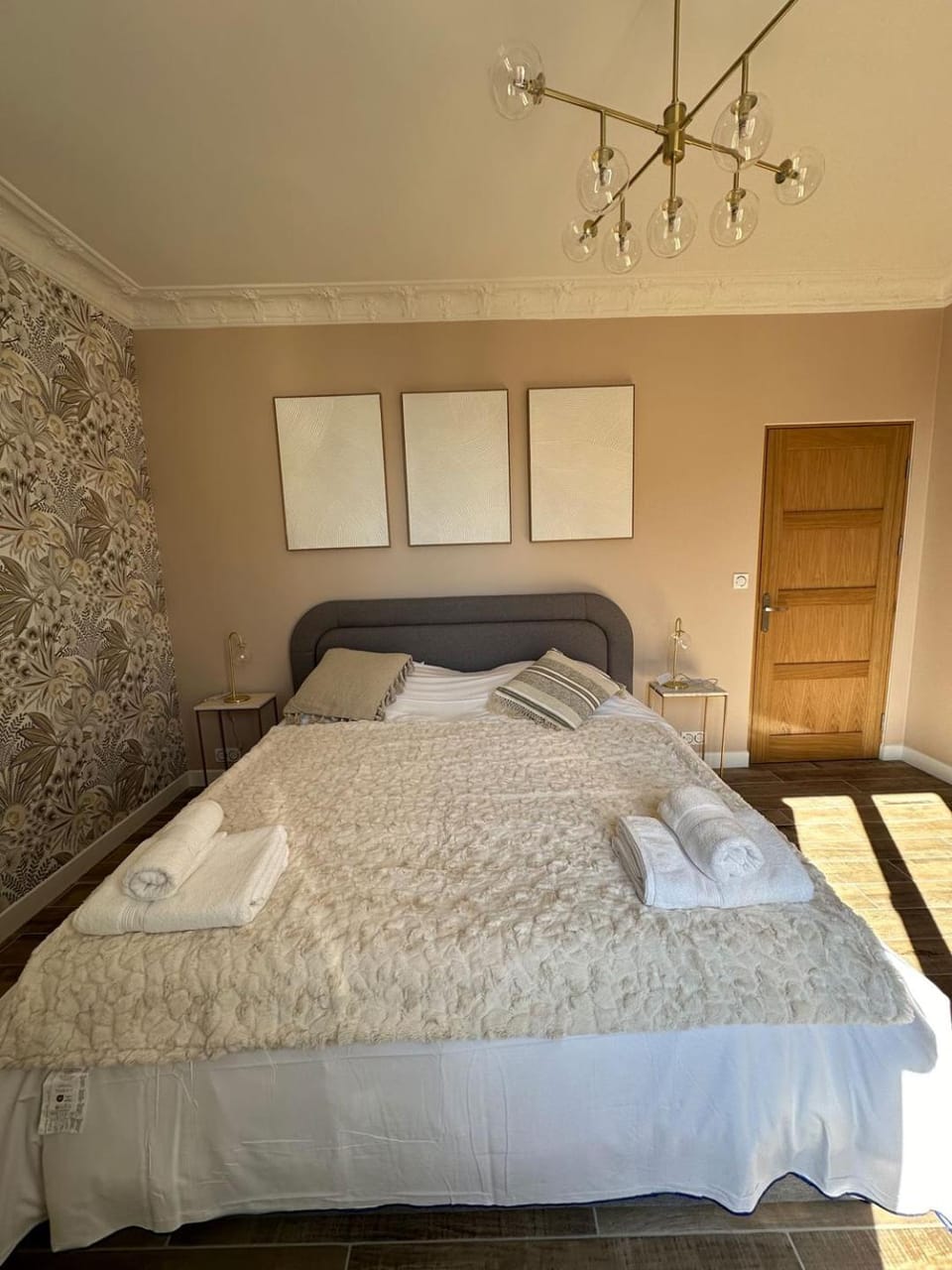 Appartement de luxe Enghien-les-Bains à proximité de la gare Apartment in Île-de-France