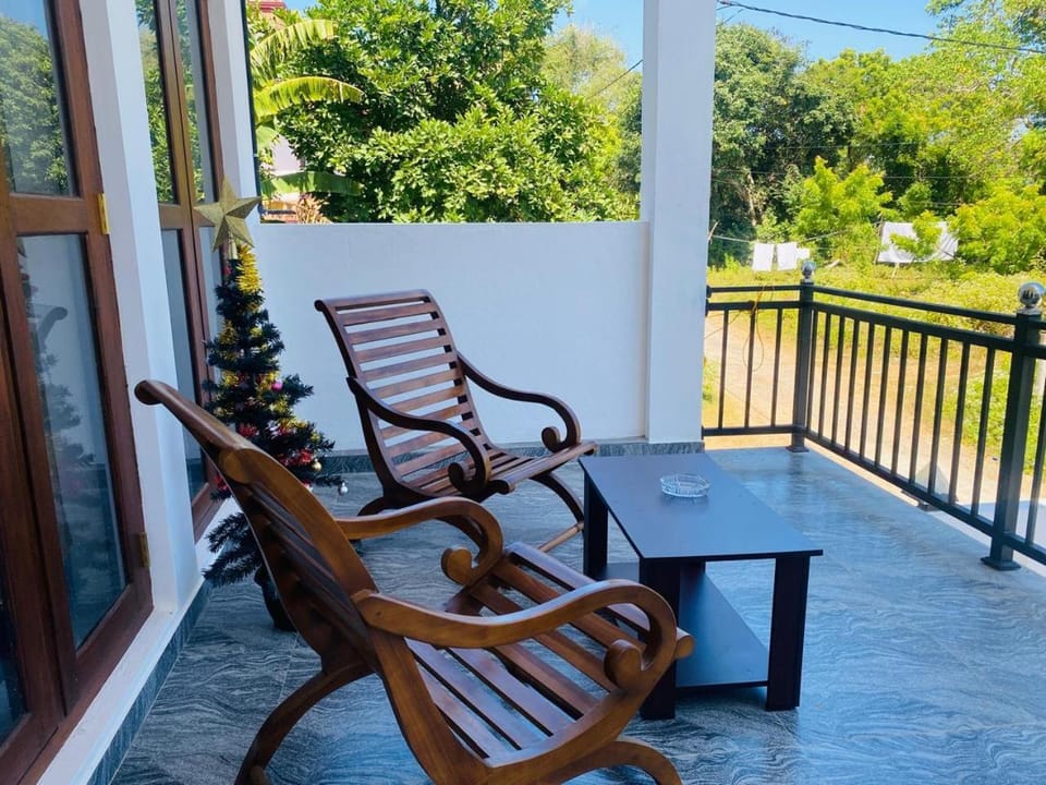 View (from property/room), View (from property/room), Balcony/Terrace, Balcony/Terrace, Seating area