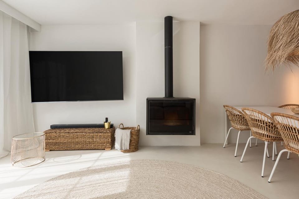 TV and multimedia, Living room