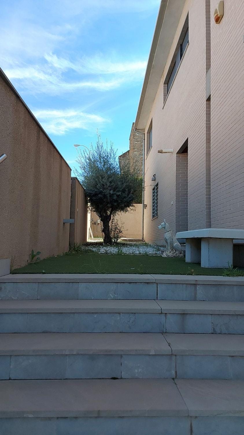 Ideal House to get to know Granada House in Granada