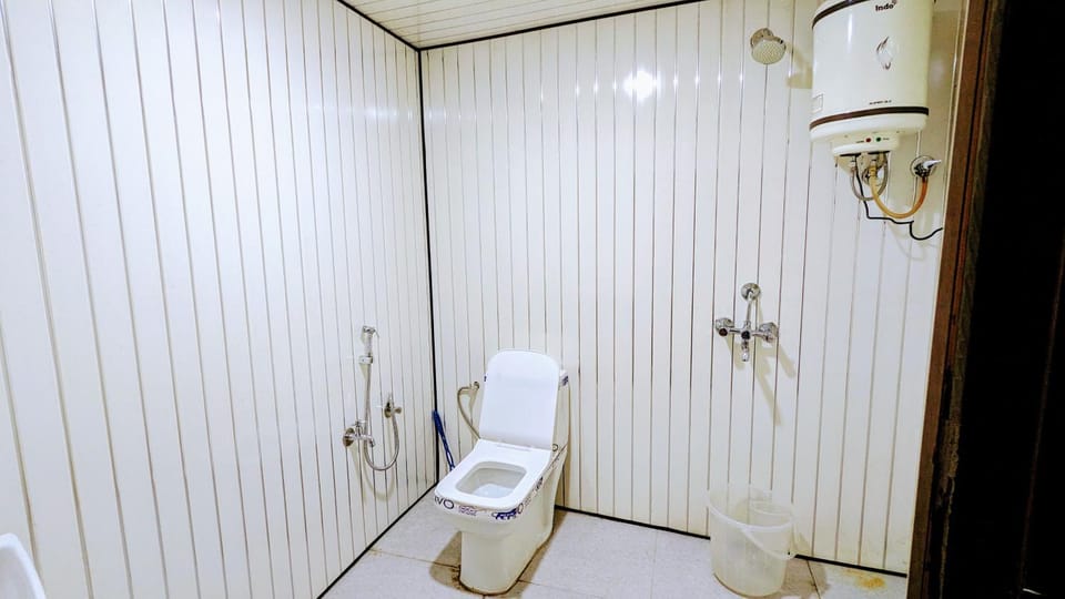 Toilet, Bathroom