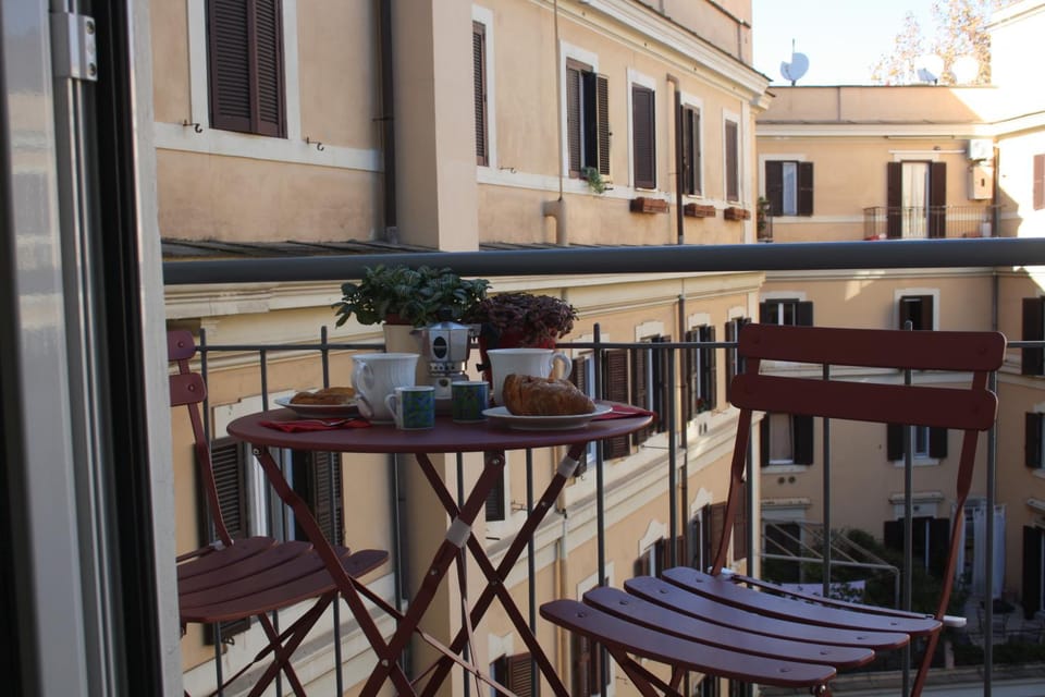 Inner courtyard view