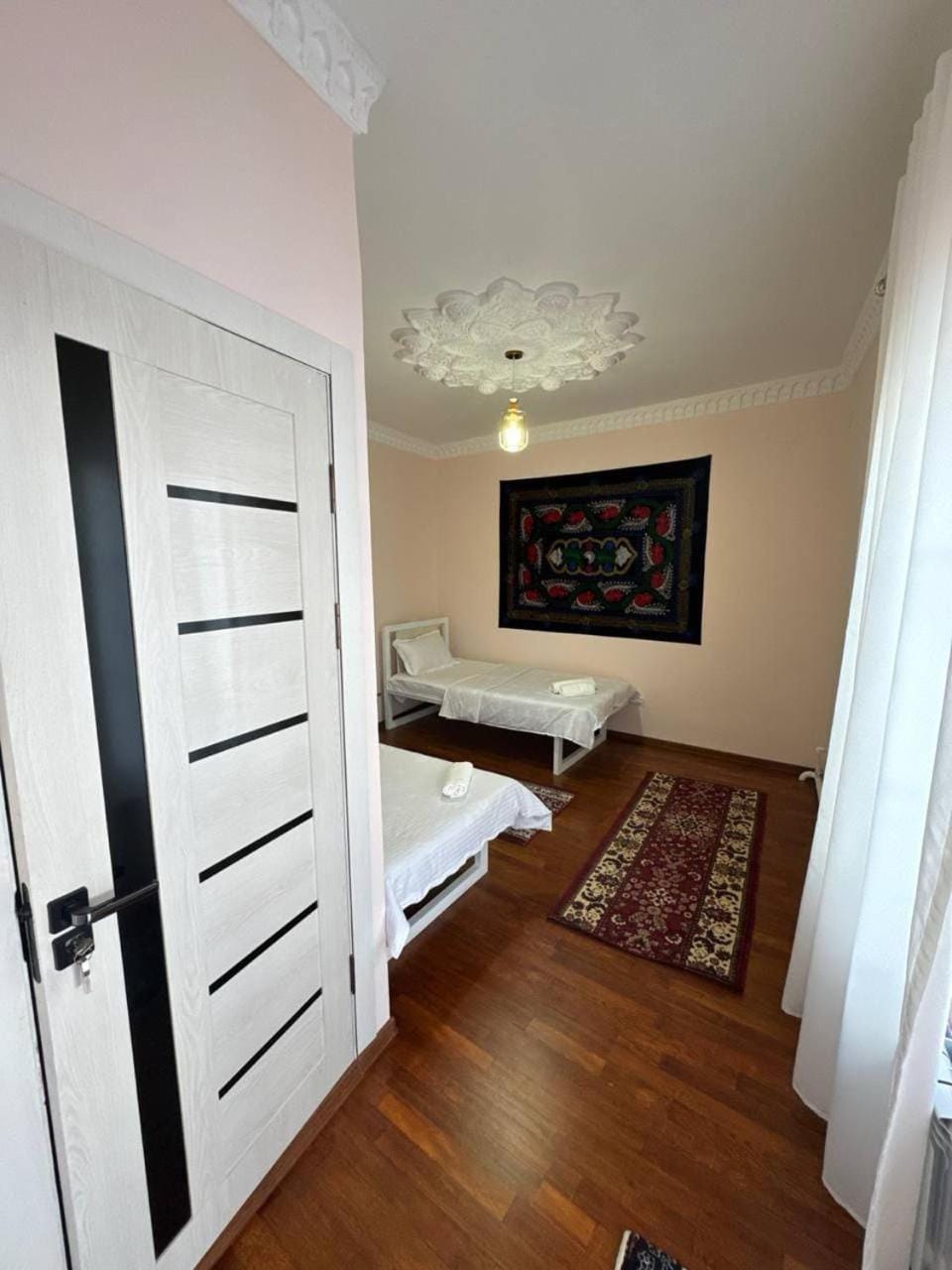 Bed, TV and multimedia, Photo of the whole room, Bedroom, wardrobe