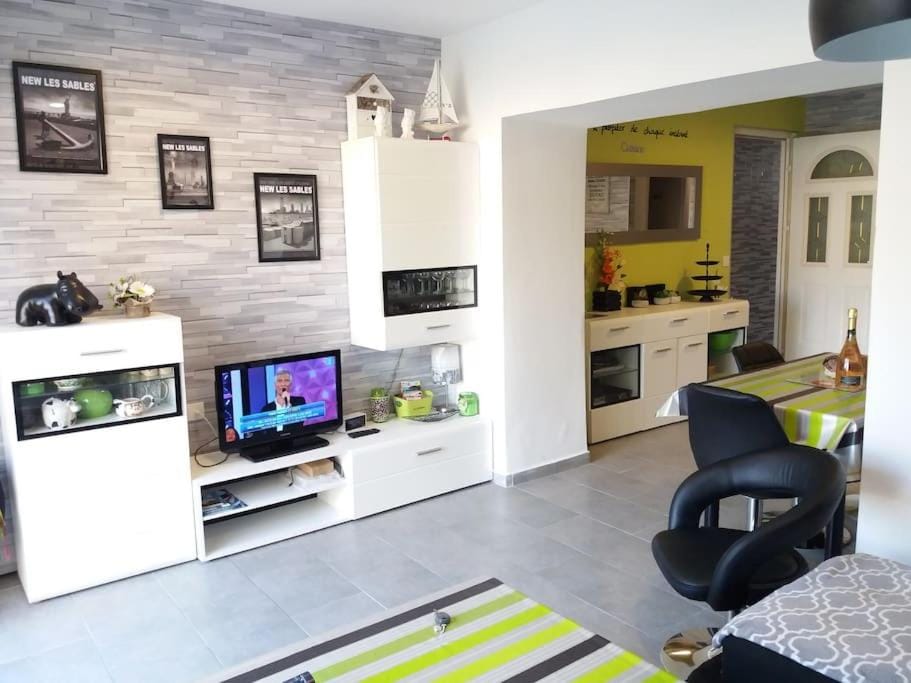 TV and multimedia, Living room