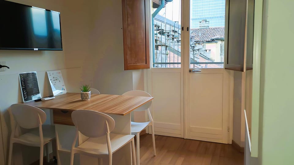 View (from property/room), Living room, Seating area