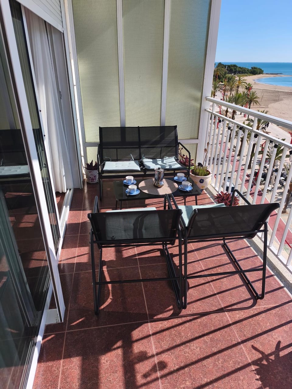 Piso en primera línea de playa Apartment in Vinaròs