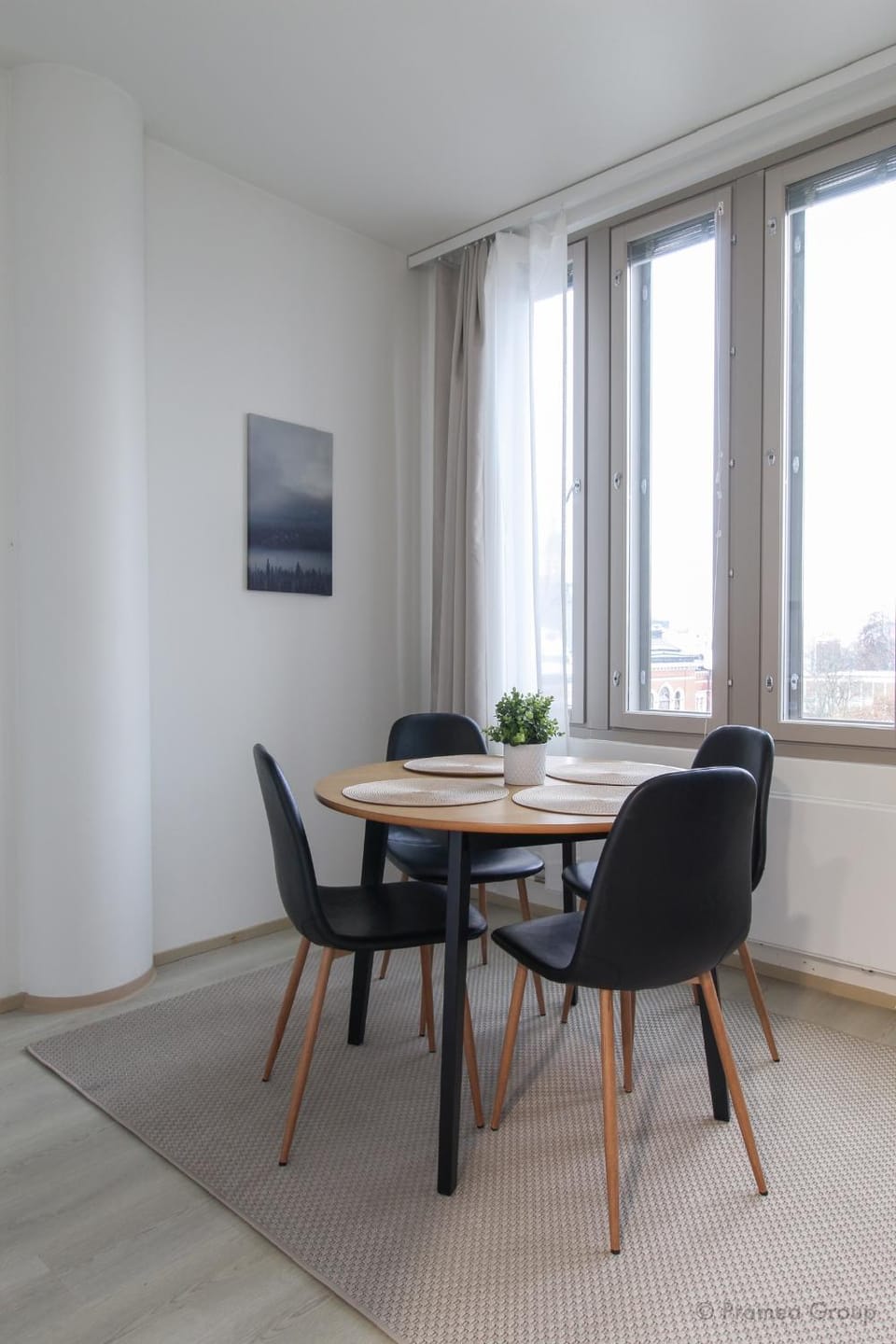 Living room, Dining area