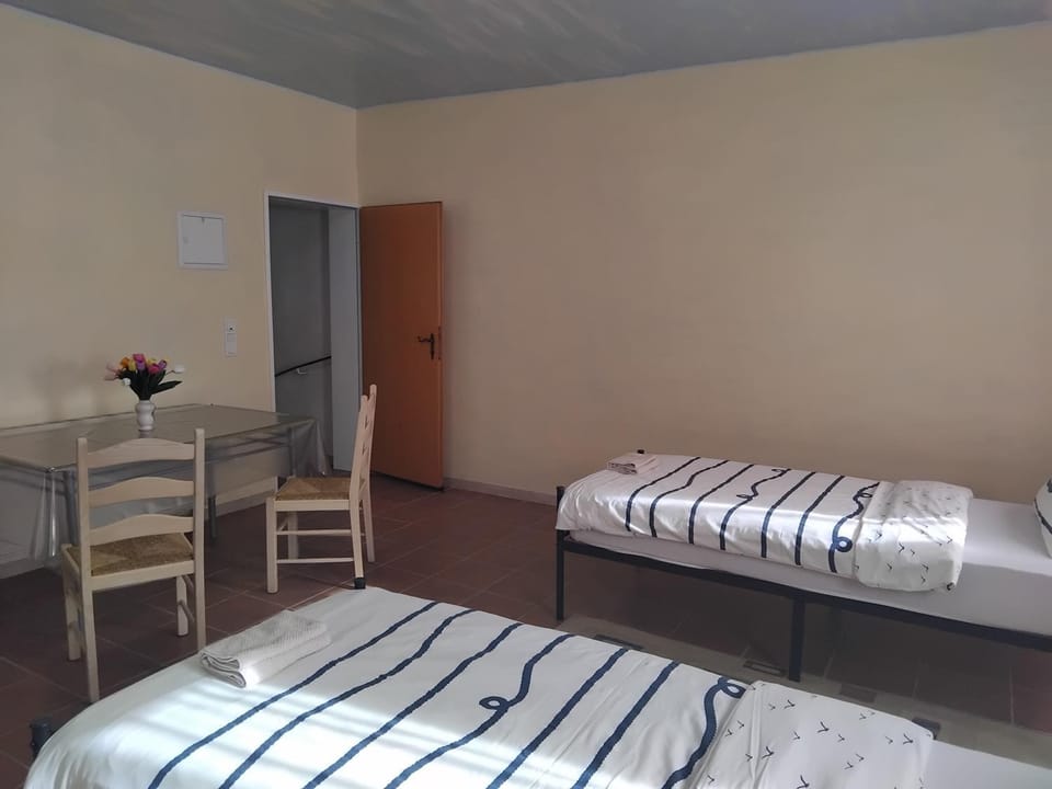 Doppelbett Zimmer mit WC Bed and Breakfast in Bremen