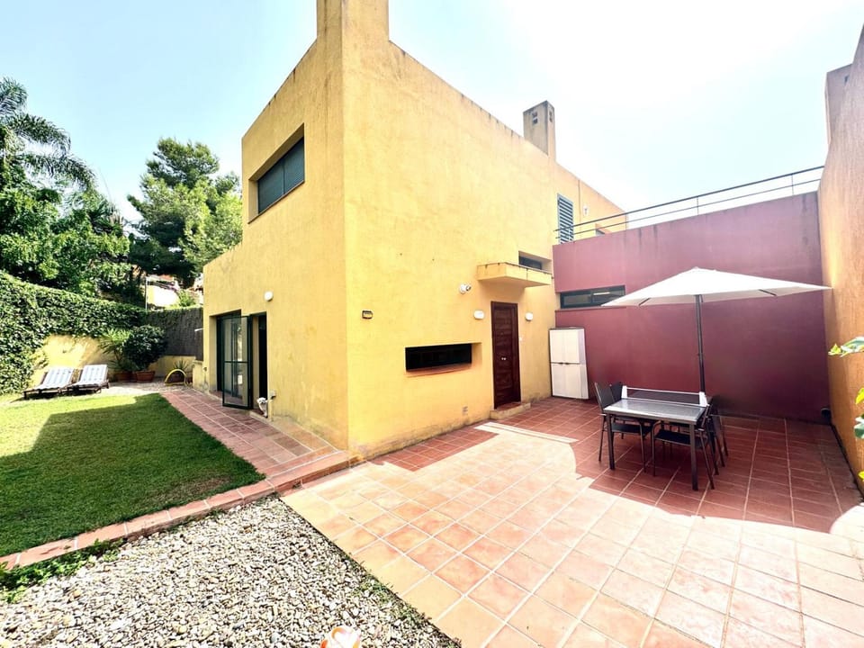 Garden, Balcony/Terrace