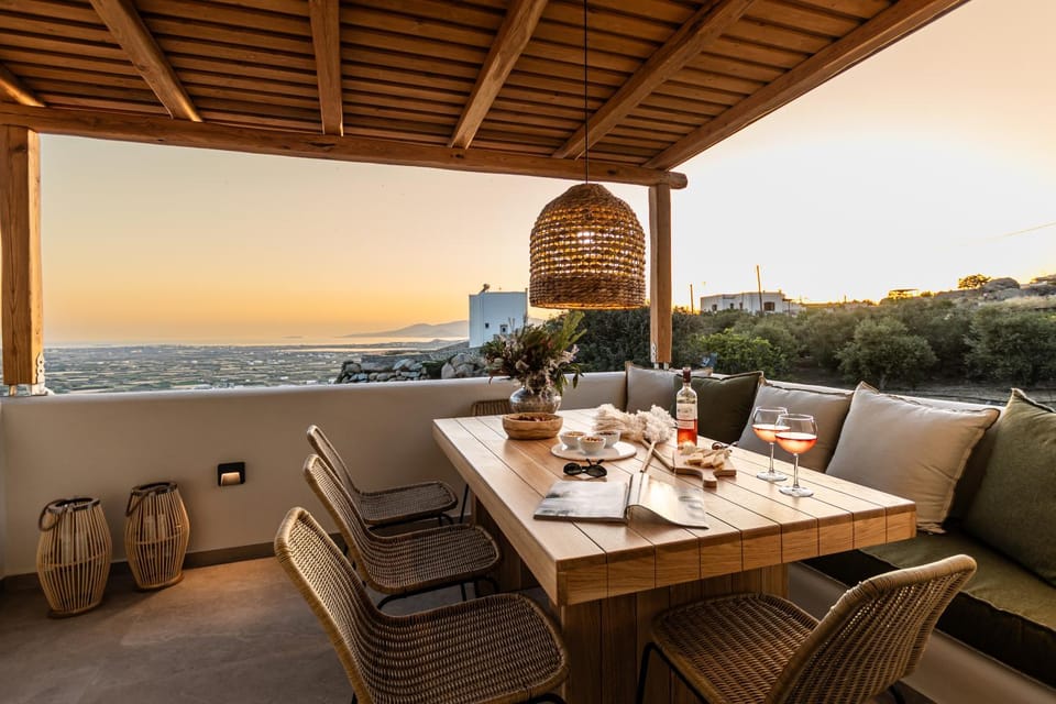 Balcony/Terrace, Seating area, Dining area, Sea view