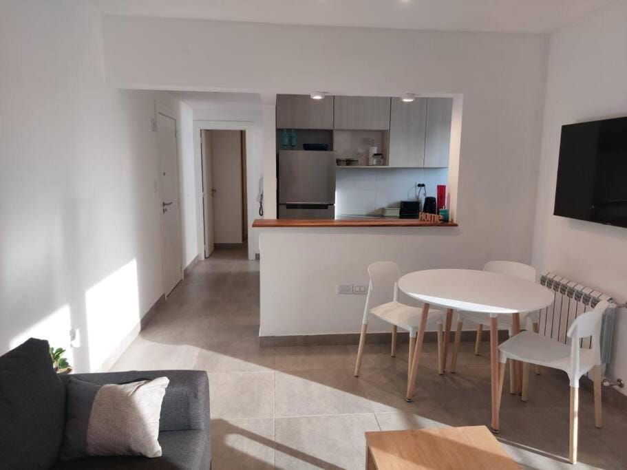 Depto centrico a estrenar con cochera! Apartment in Tandil
