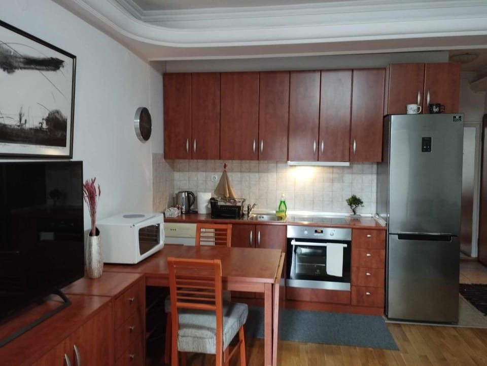 Coffee/tea facilities, Kitchen or kitchenette, minibar, pet friendly, stove, kitchen