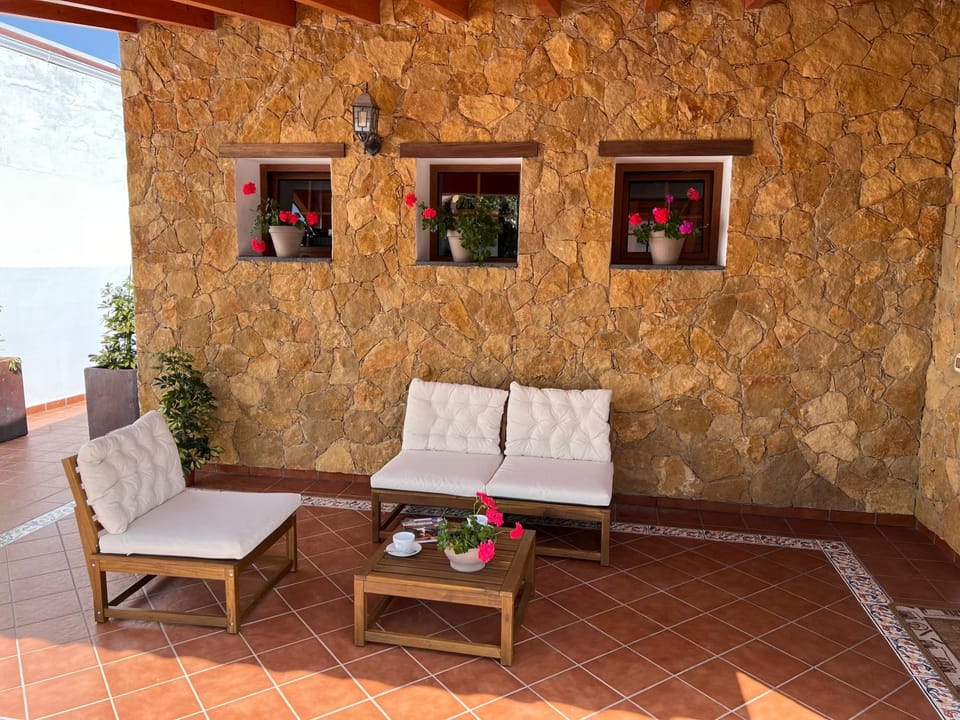 Casa Kyra House in Maxorata