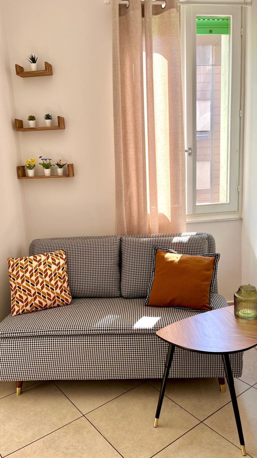 Living room, Seating area