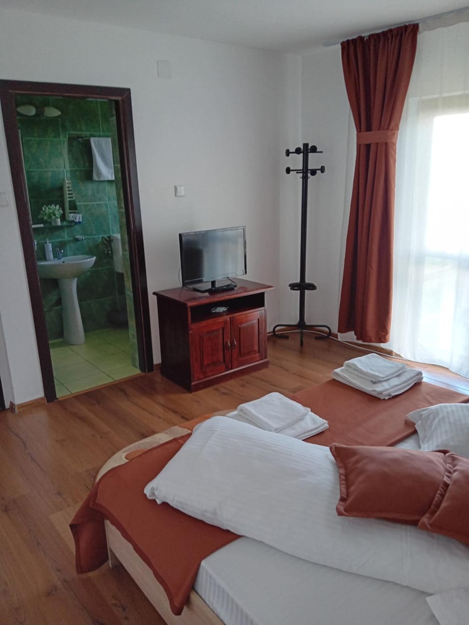 Pensiunea Rusticanna Rinca Bed and Breakfast in Romania