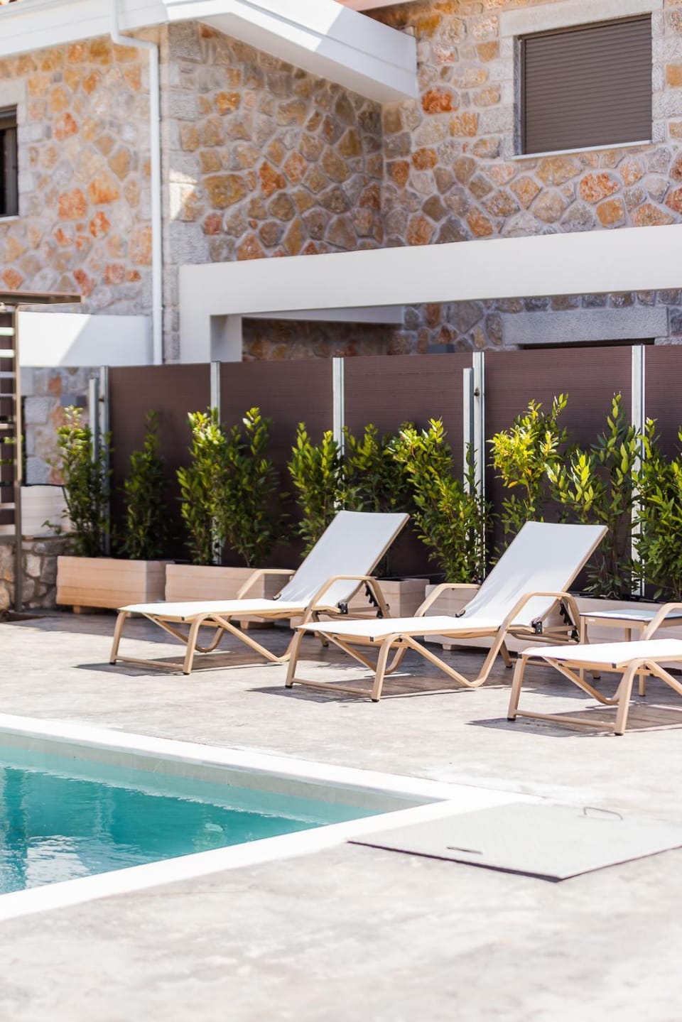 Pool view, Swimming pool, sunbed