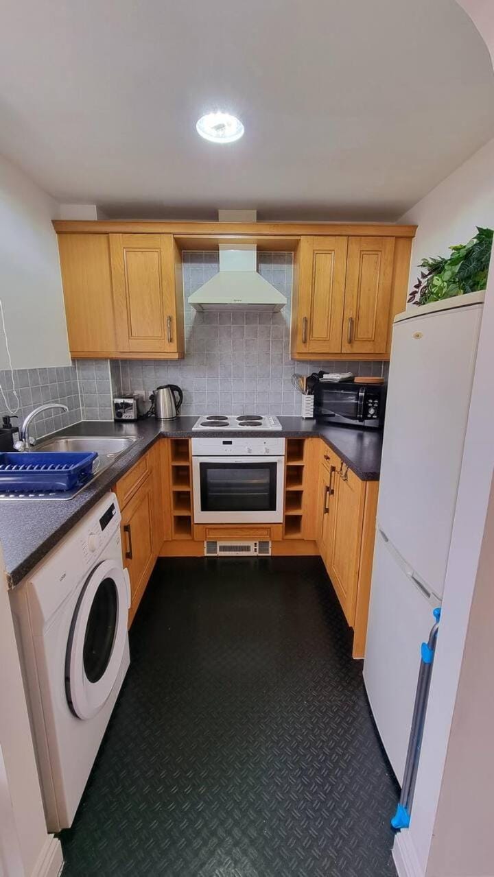 Kitchen or kitchenette, minibar, pet friendly, stove, washing machine
