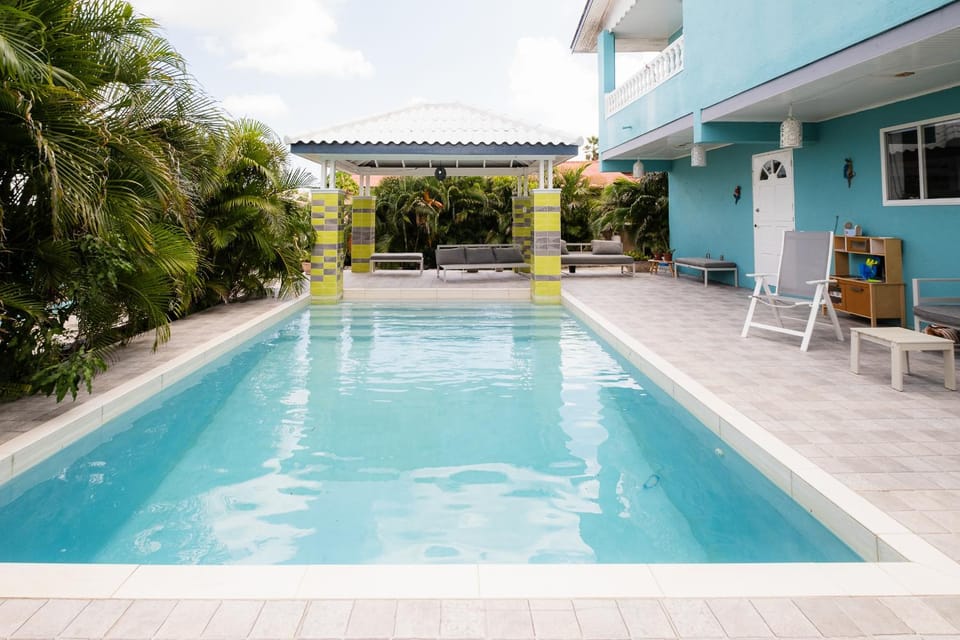 Apartment Medi - Cas Grandi Apartment in Willemstad