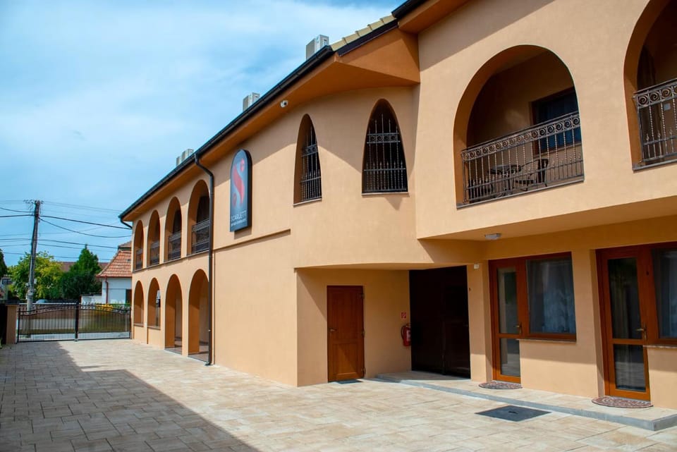 Property building, Day