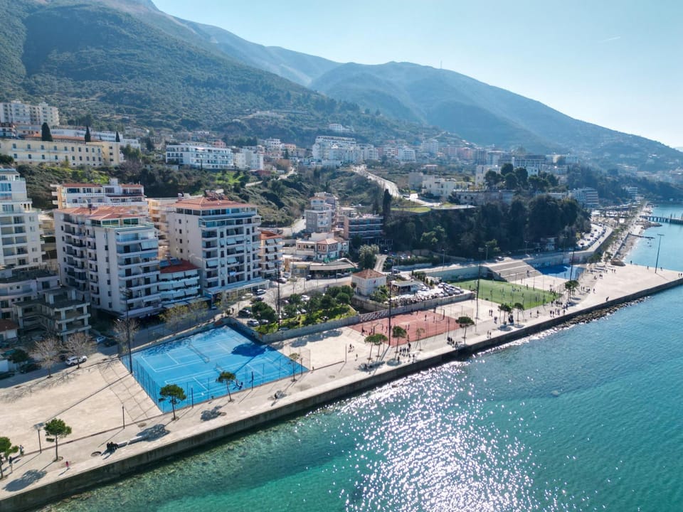 Property building, Day, Beach, River view, Sea view