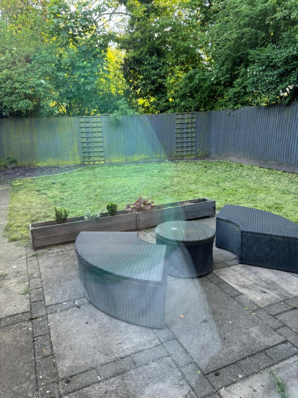 Do not book having difficulty removing from page house is not bookable Apartment in Derby