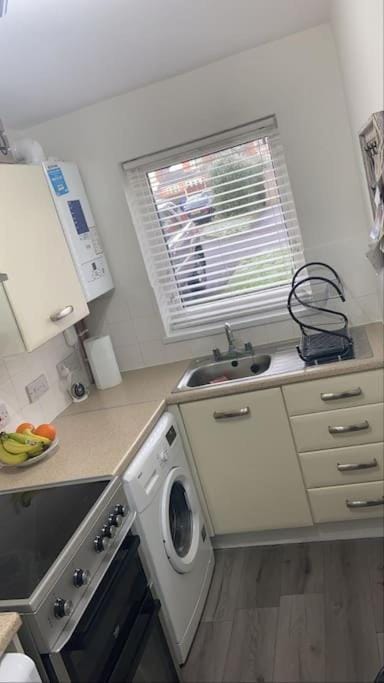 Do not book having difficulty removing from page house is not bookable Apartment in Derby