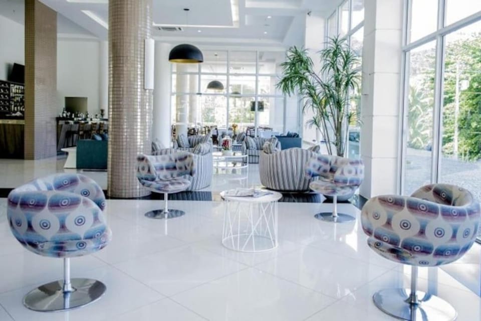 Lobby or reception, Lounge or bar