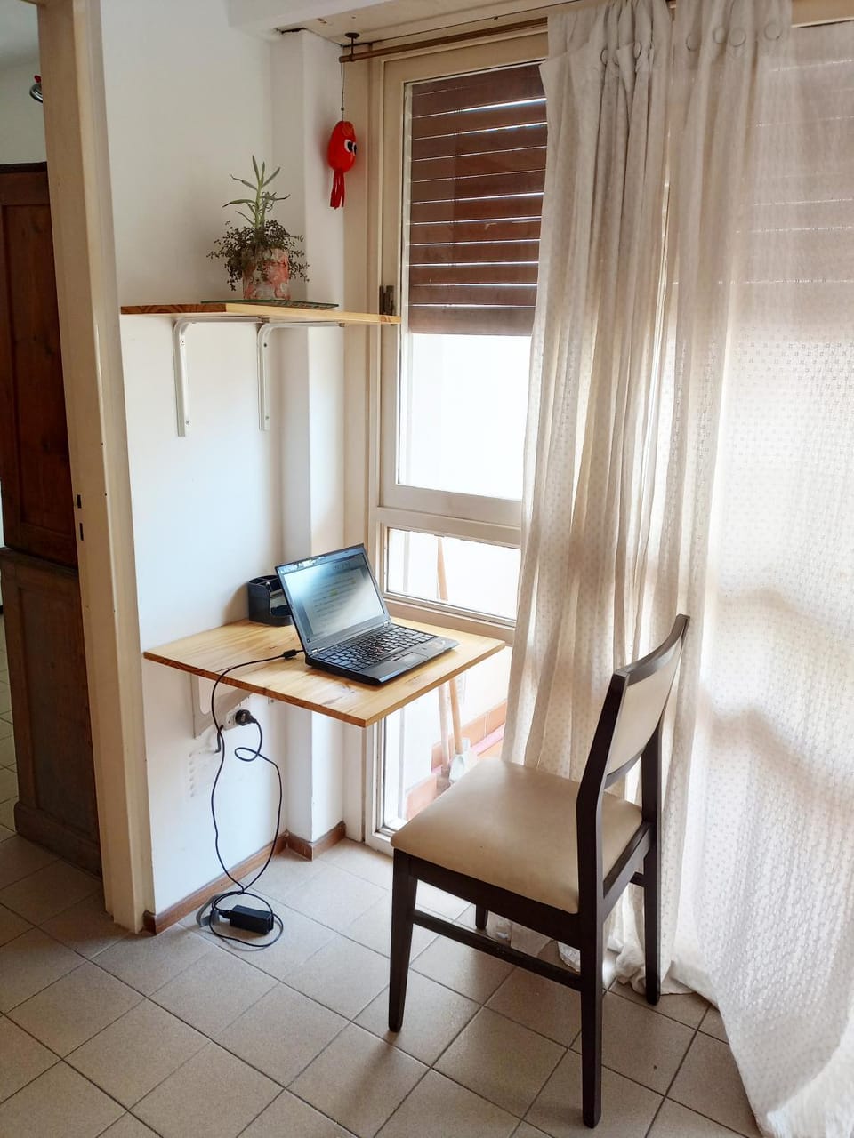 Living room, Seating area, hair dresser