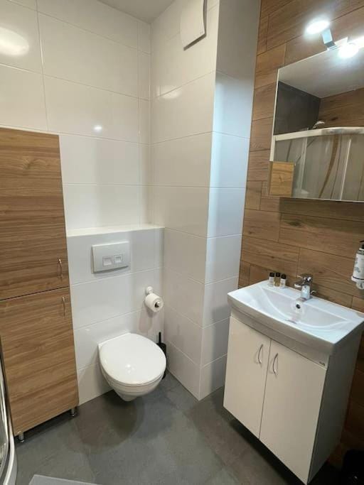 Cyprysowa Fine Apartment Apartment in Warsaw