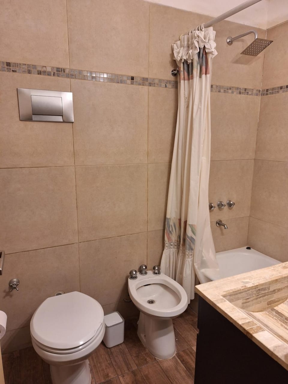 Shower, Bath, bidet