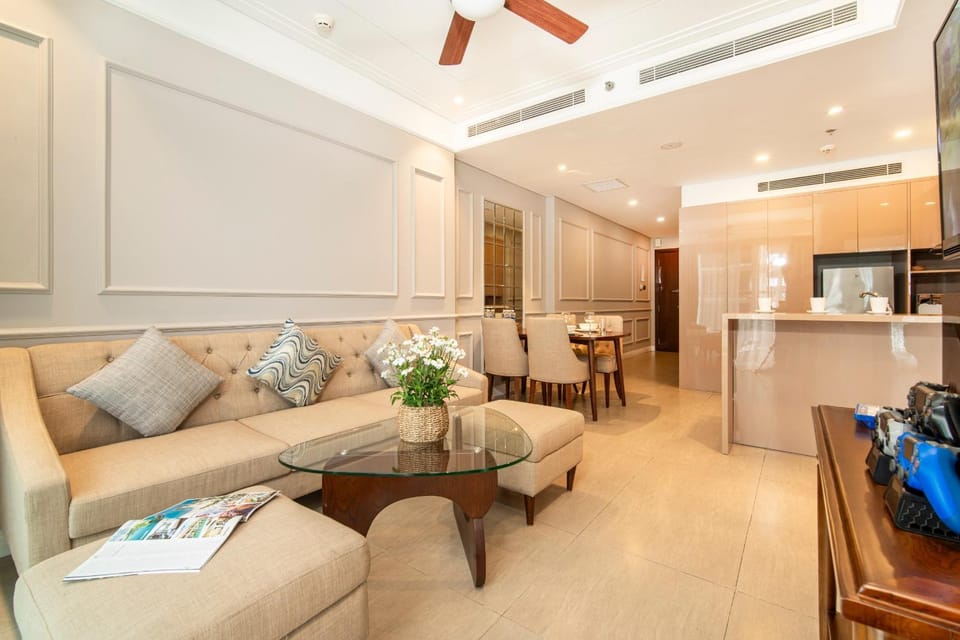 Căn hộ view biển 2 phòng ngủ tại Altara Suites Apartment in Da Nang