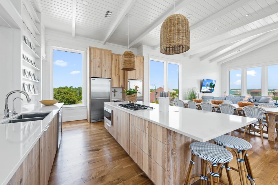 Salt & Light - 5 BR, Sleeps 18, Gulf & Lake Views, Game Room & Bikes House in South Walton County
