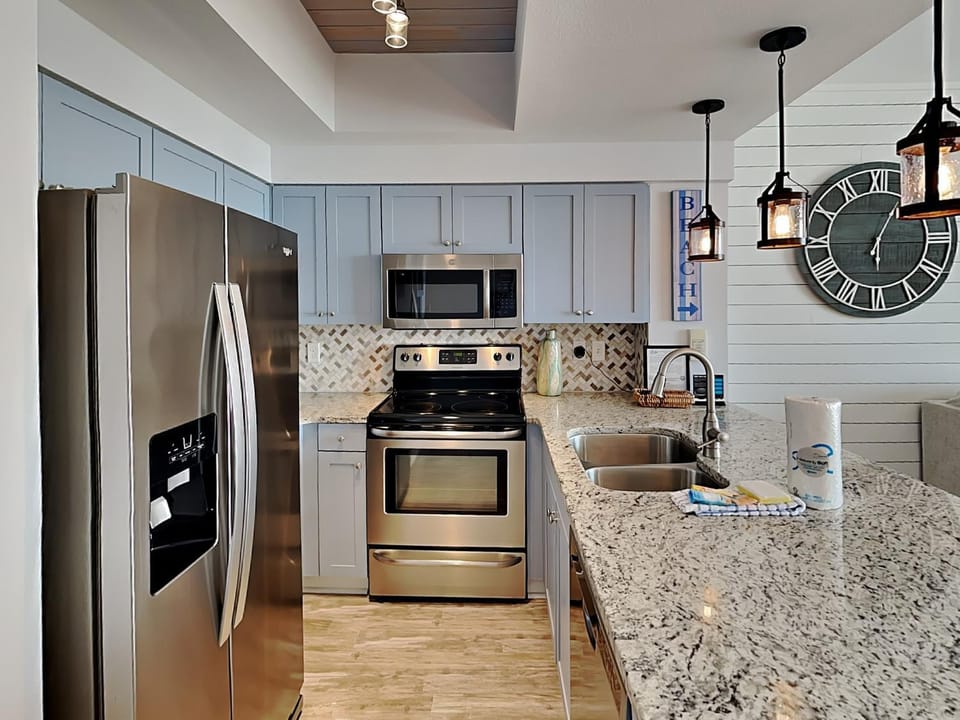 Kitchen or kitchenette, microwave, oven, stove, kitchen