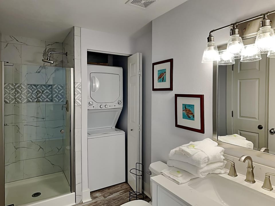 Shower, Bathroom, towels, washing machine, dryer